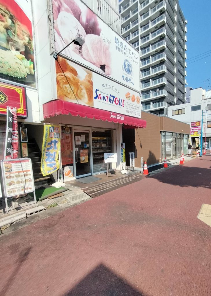 北松戸駅前ファミリーマート開店コンビニ