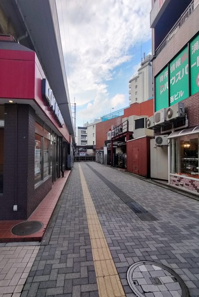 幸谷駅ロッテリア閉店新松戸