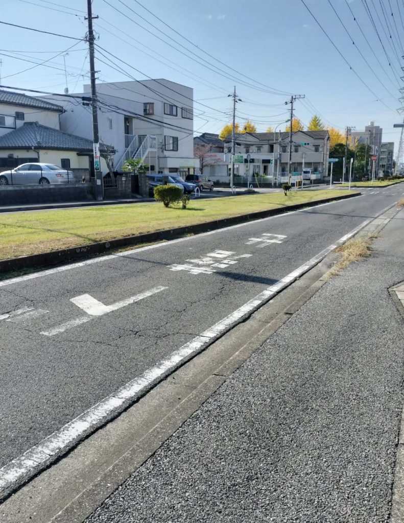 はなみずき通り三日月松戸コモディイイダ